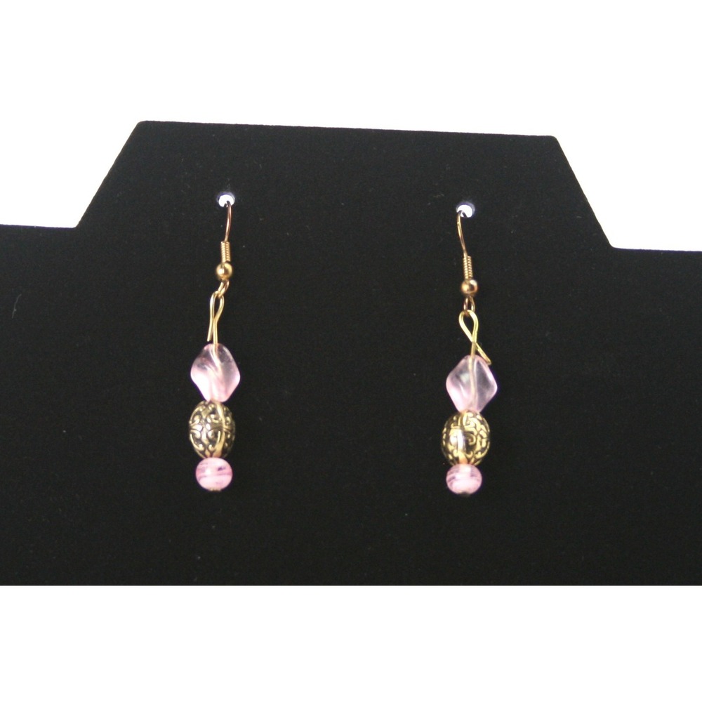Pink Beaded Dangle Earrings Gold Tone Filigree Boho Drop Earrings 1.5 Inch - Picture 1 of 2